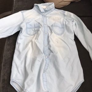 Super cute jean button down top